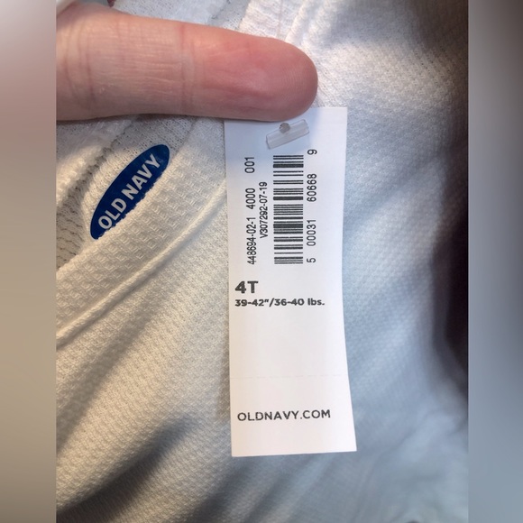 Old Navy long sleeve thermal and puffer vest, 3T (4T has been sold) - Picture 8 of 11